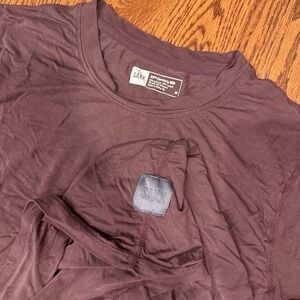 Saxx 22nd Century Silk Performance Short Sleeve T Shirt Men's M Maroon Red Soft